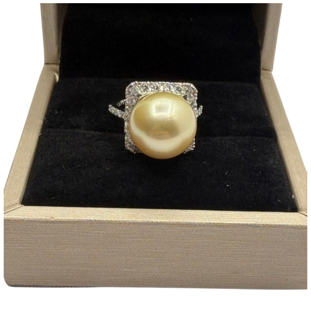 PT900 Natural South Sea Pearl & Diamond Ladies Ring