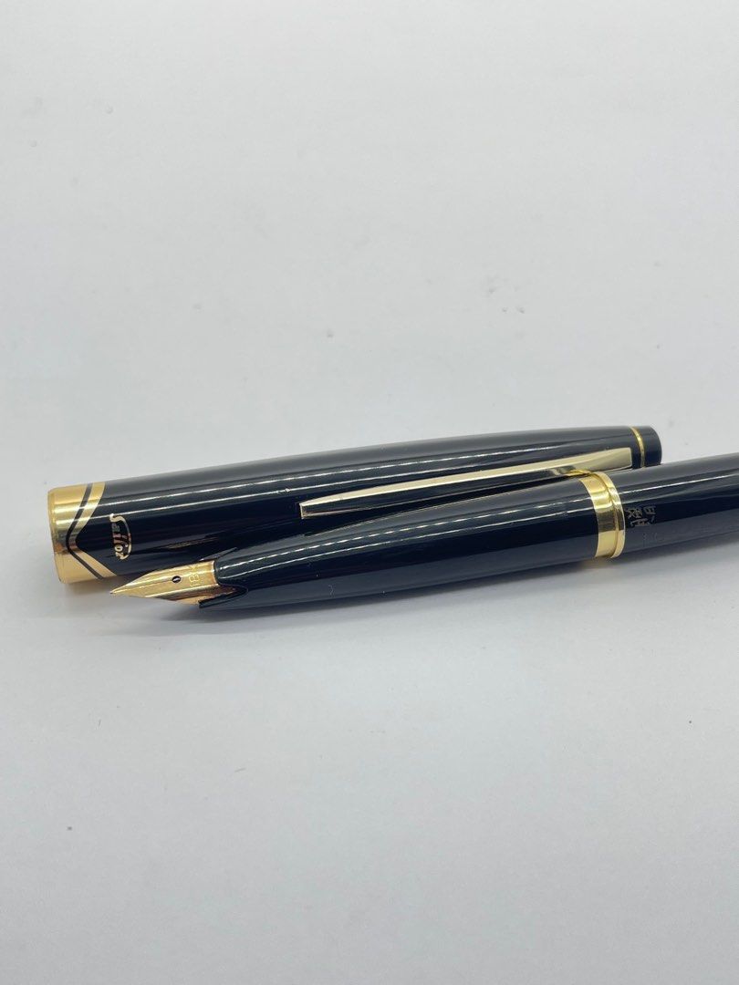 Sailor Fountain Pen 18k Nib, Black