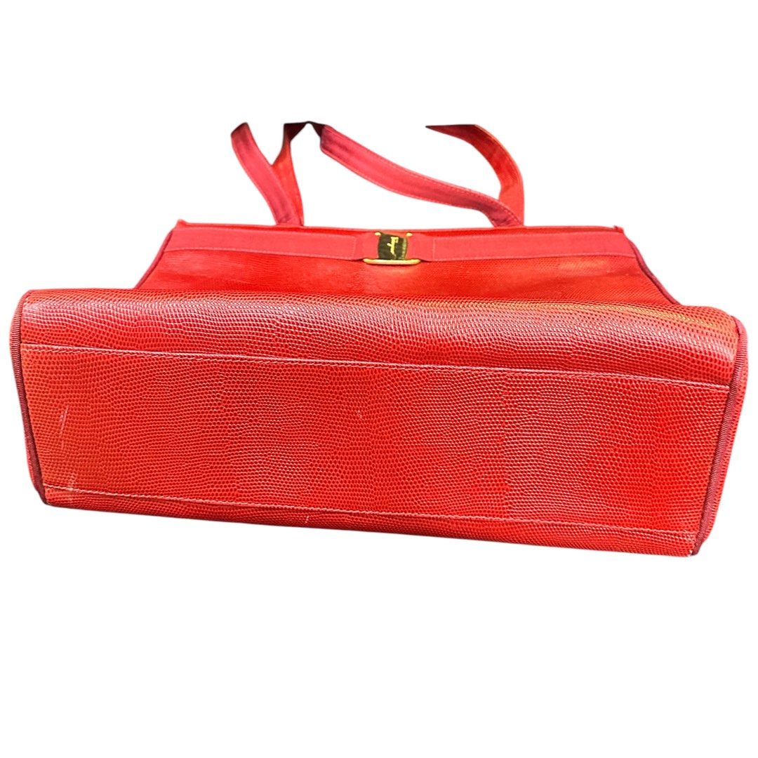 Salvatore Ferragamo AQ 21 2530 Vara Shoulder Bag