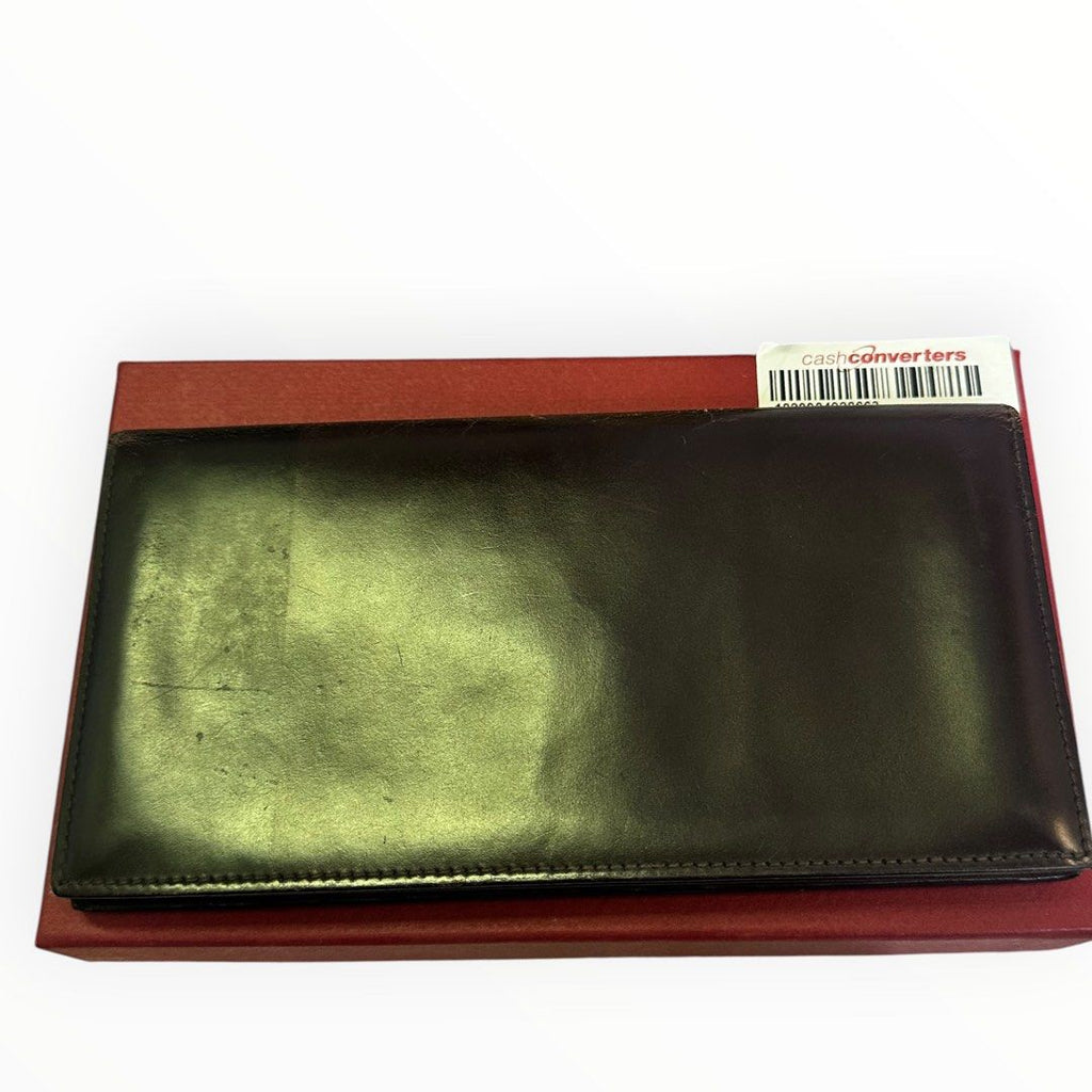 Salvatorre Ferragamo Long Wallet (H10 x L18 cm)
