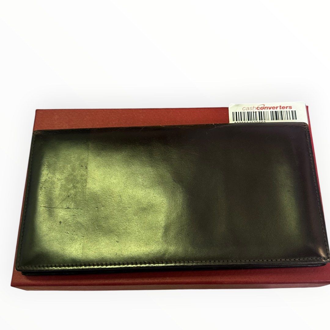 Salvatorre Ferragamo Long Wallet (H10 x L18 cm)