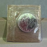 Silver Coin Queen Elizabeth/Maple Leaf 1990 $5 dollar