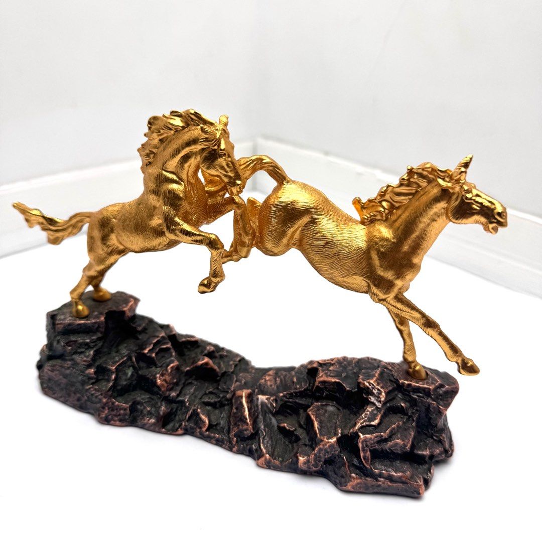 Risis Concord Horse Ornament