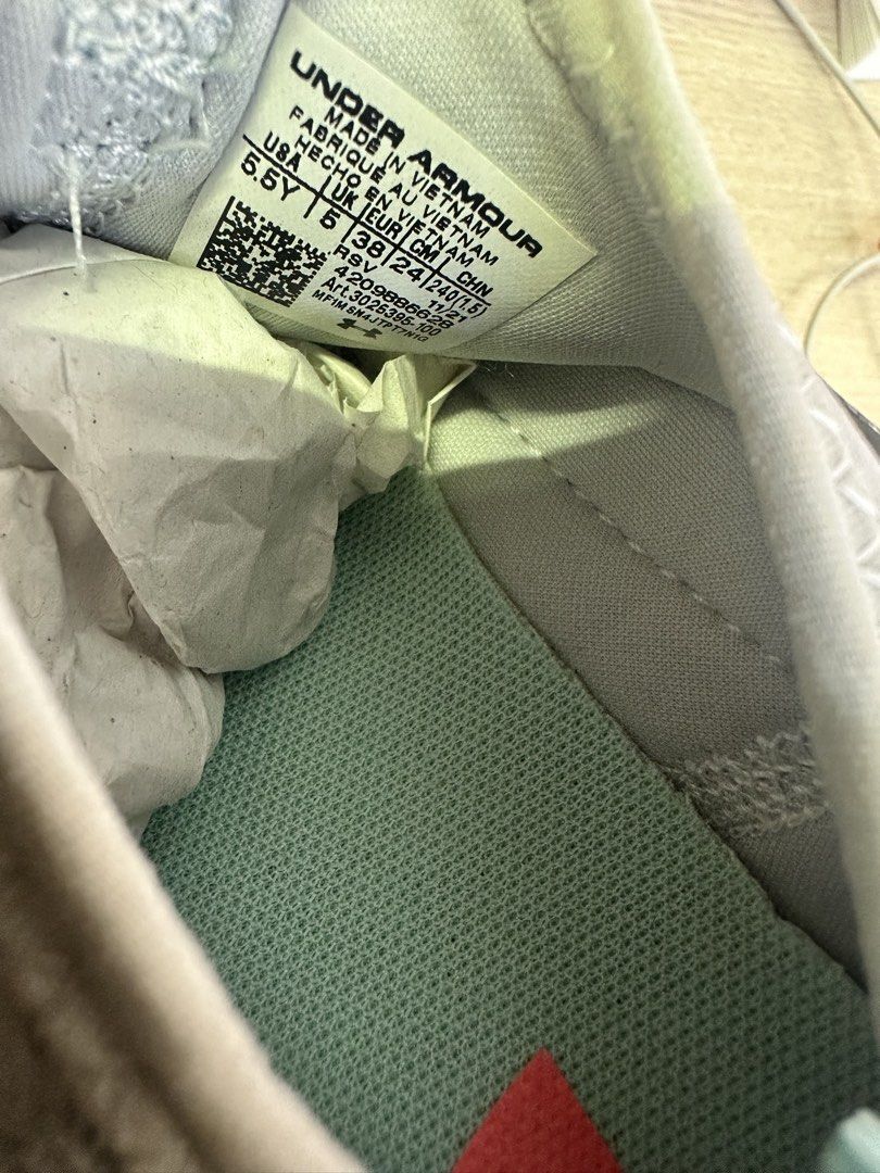 Under Armour Sport Shoes 5.5 – Cash Converters