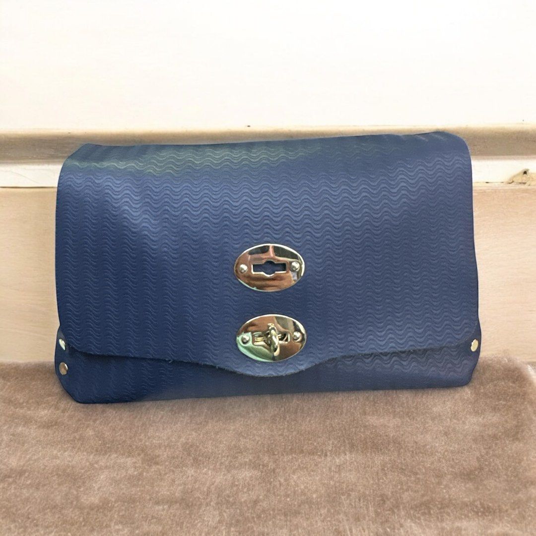 Zanellato Studded Tote Bag (H16 x L28 x W13 cm) Secondary image