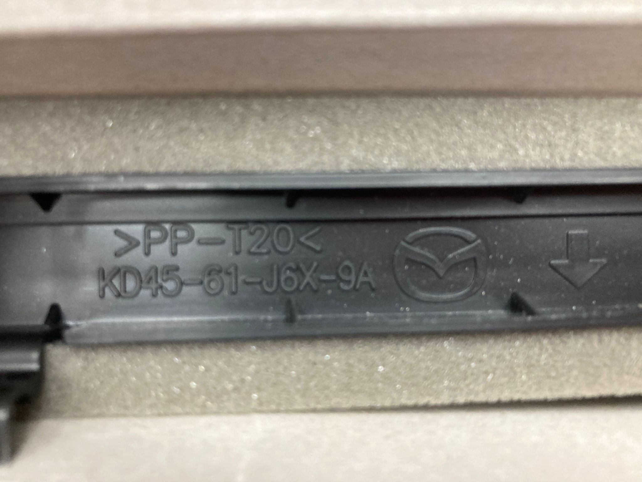 GENUINE MAZDA KD45-61-J6X CABIN AIR FILTER