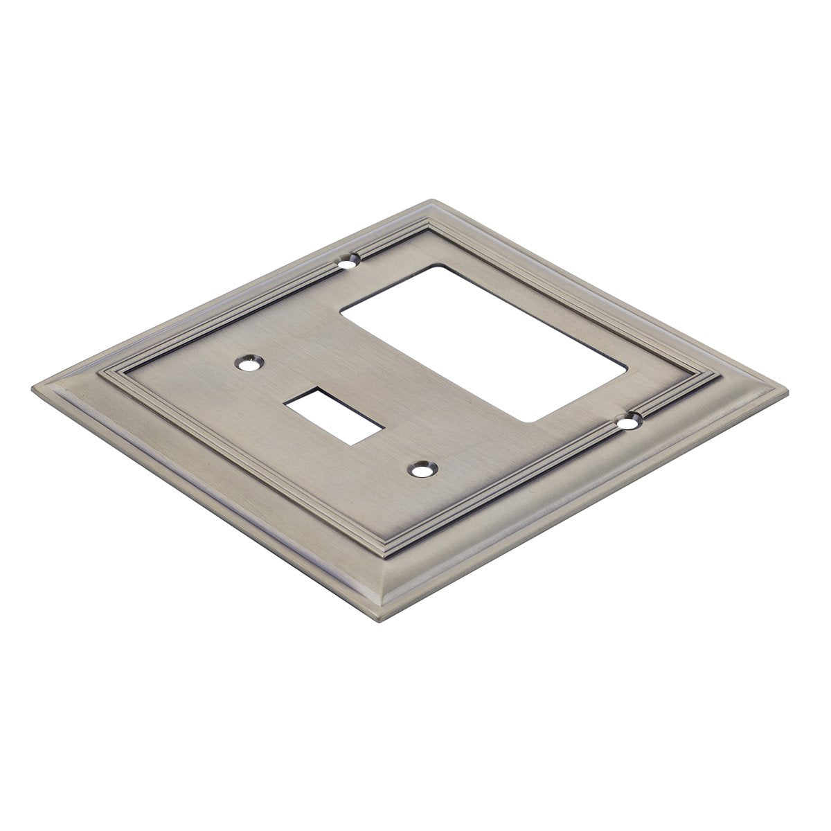 AmazonBasics Toggle and Gang Wall Plate Antique Brass 2Pack Secondary image