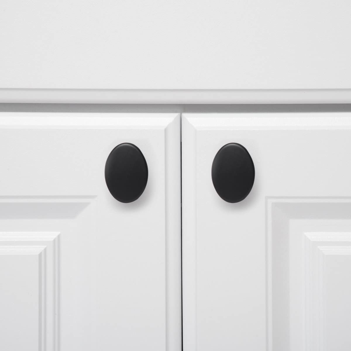 AmazonBasics AB1400FB10 Oval Cabinet Knob 1.44in Diameter Flat Black 10Pack