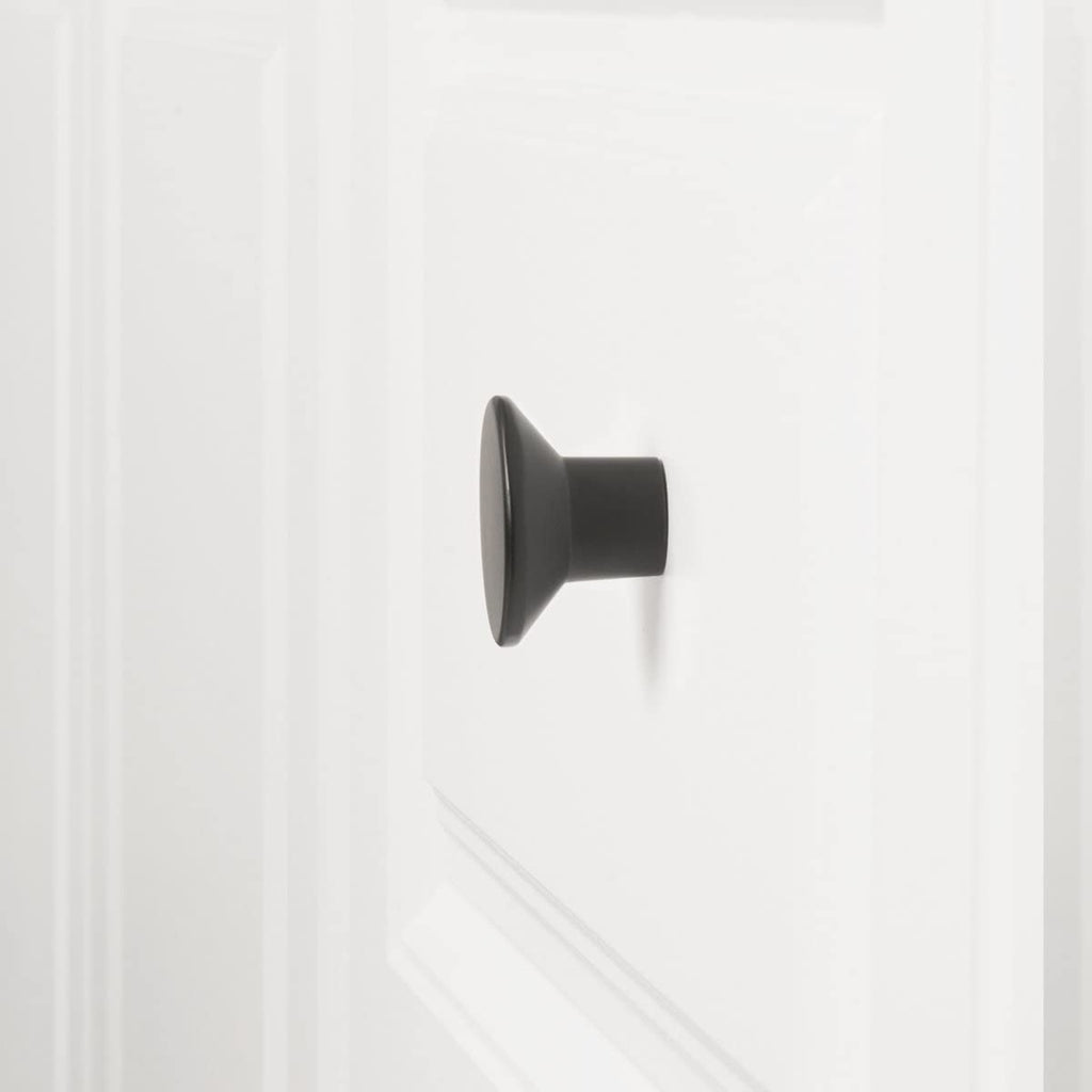 AmazonBasics AB1400FB10 Oval Cabinet Knob 1.44in Diameter Flat Black 10Pack