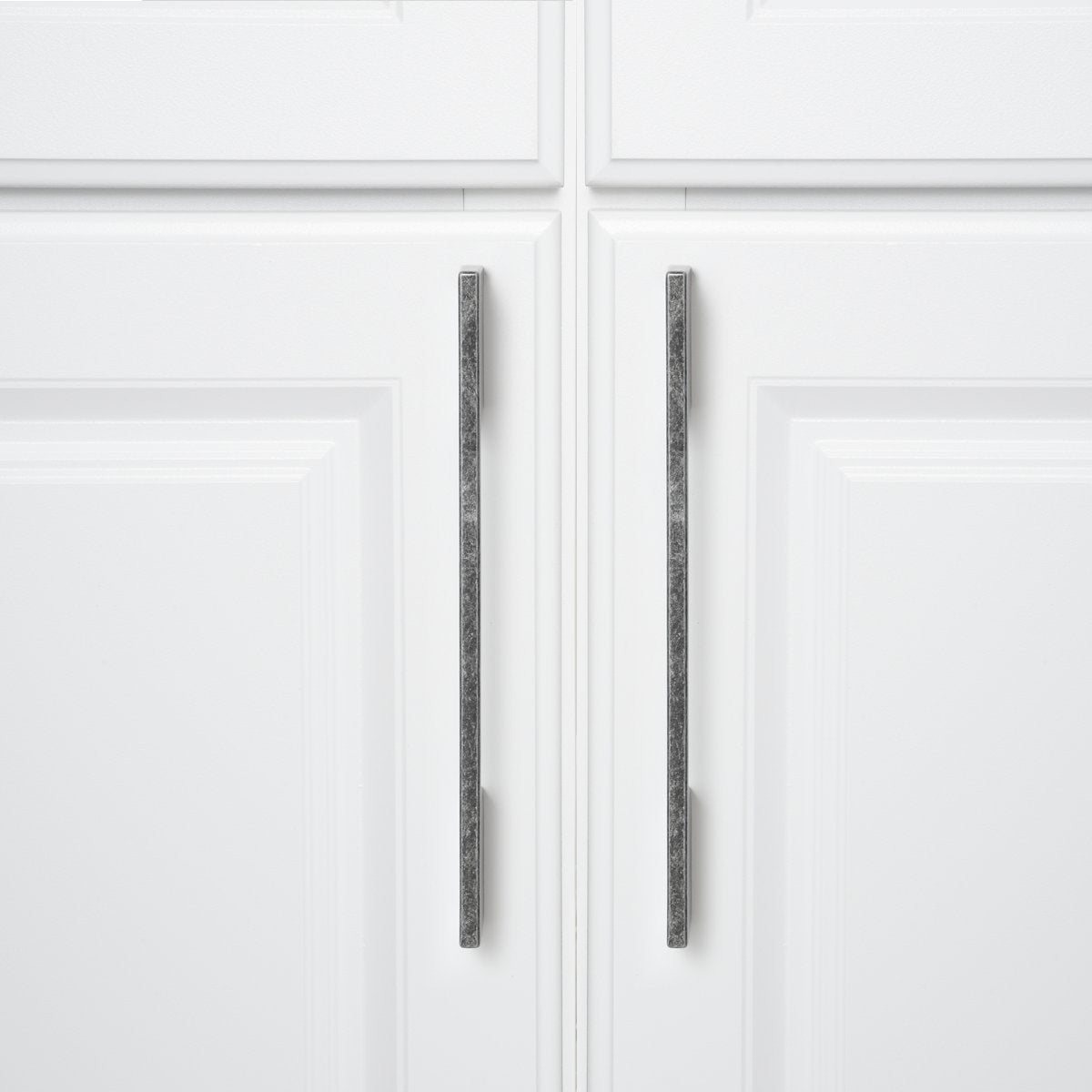 AmazonBasics Wide Modern Die Cast Cabinet Handle 9.13in Length 6.3in Centre to Centre, Antique Silver 10Pack