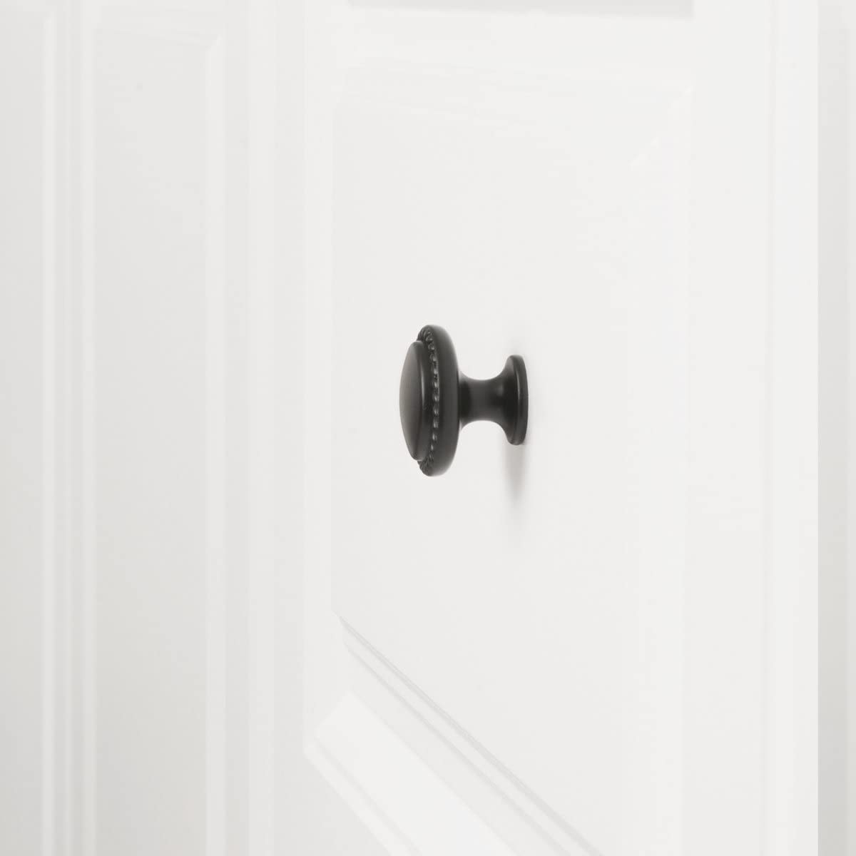 AmazonBasics Round Braided Cabinet Knob, 1.25 Diameter, Flat Black, 10-Pack