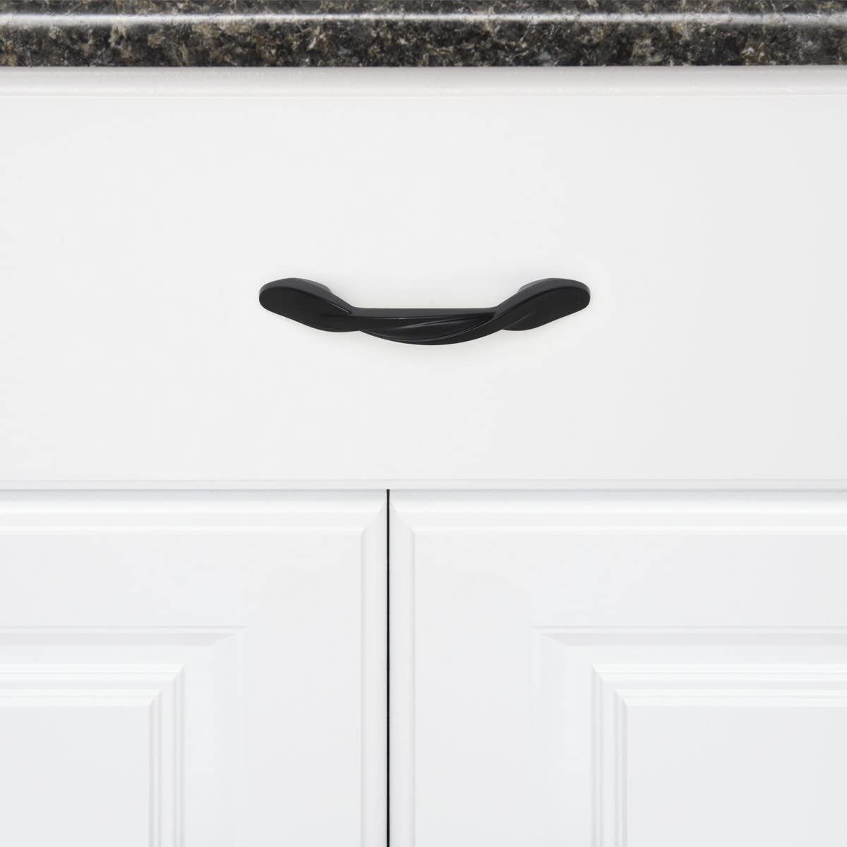 AmazonBasics Twisted Cabinet Handle 4.5in Length 3in Hole Center Flat Black 10Pack