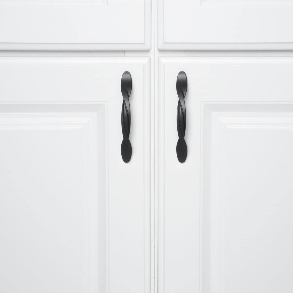 AmazonBasics Twisted Cabinet Handle 4.5in Length 3in Hole Center Flat Black 10Pack